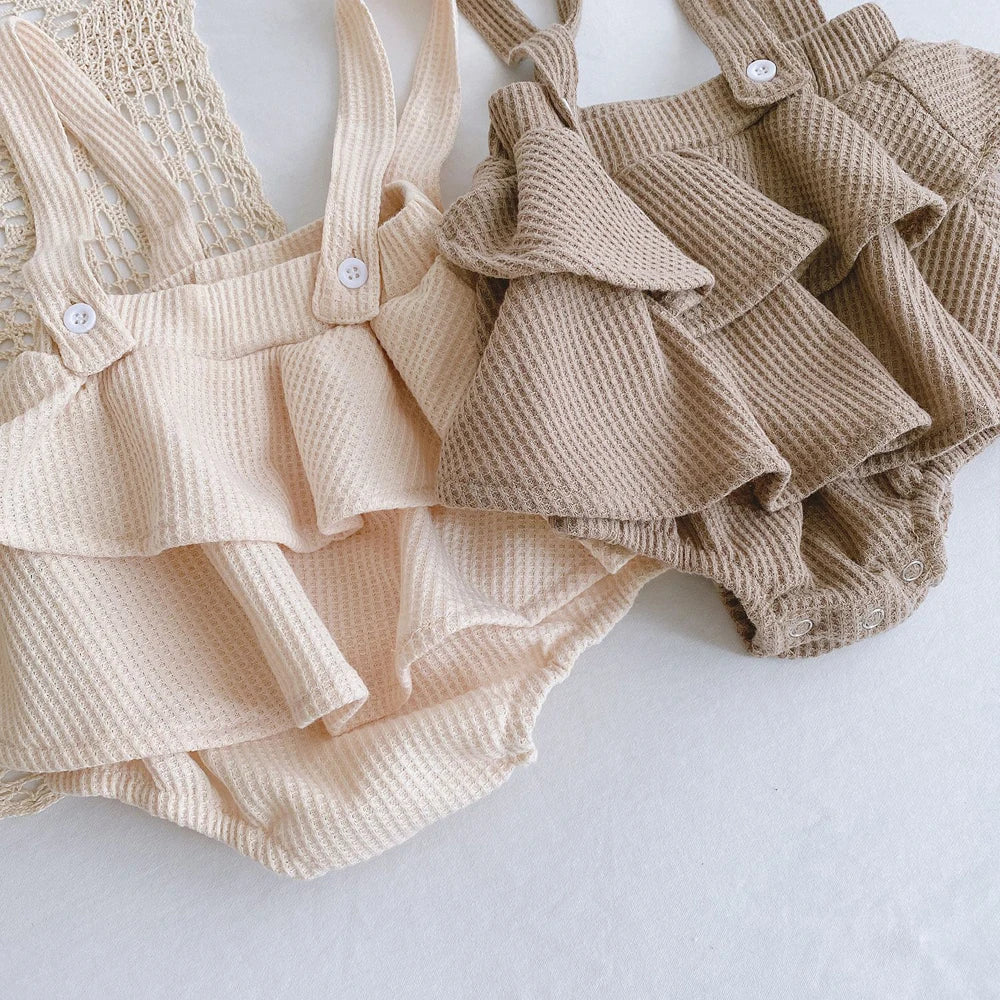 Baby Girl Ruffle Diaper Cover – Cotton Bloomers Shorts for Newborns & Toddlers (Spring & Autumn)