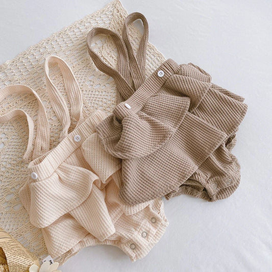 Baby Girl Ruffle Diaper Cover – Cotton Bloomers Shorts for Newborns & Toddlers (Spring & Autumn)